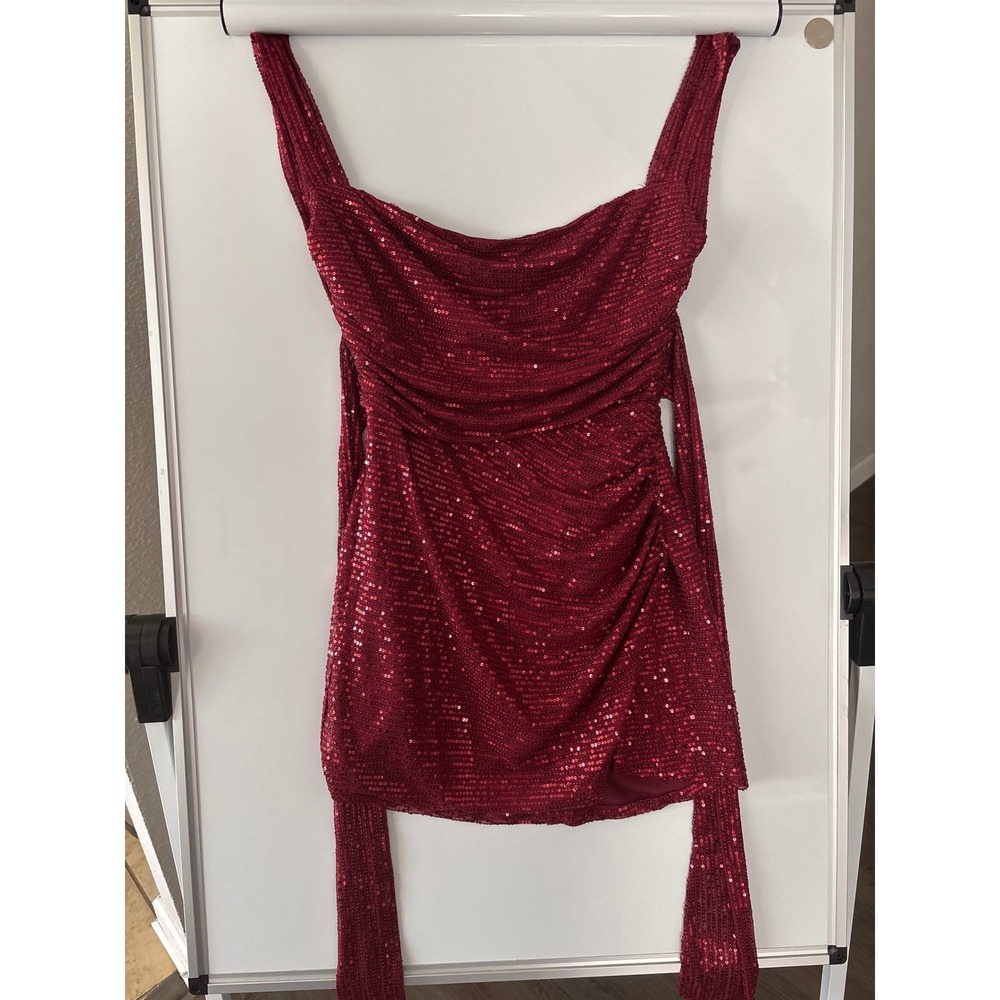 Lucy in the Sky Los Angeles women's medium red sequin dress